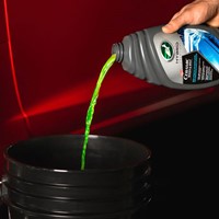 Turtle Wax Graphene Paste Wax + Ceramic Wash & Wax Shampoo-3
